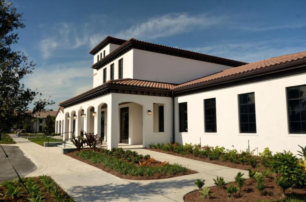 8875 Ultimate 8 Bedroom 6 Bathroom Windsor Orlando