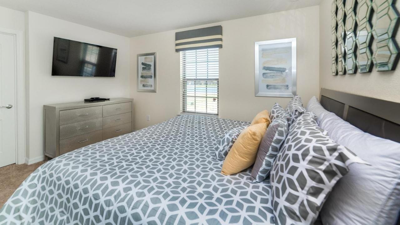 # 8802 Macapa Drive Orlando
