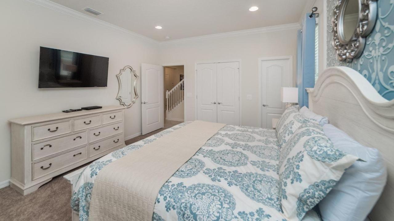 Holiday home # 8802 Macapa Drive *