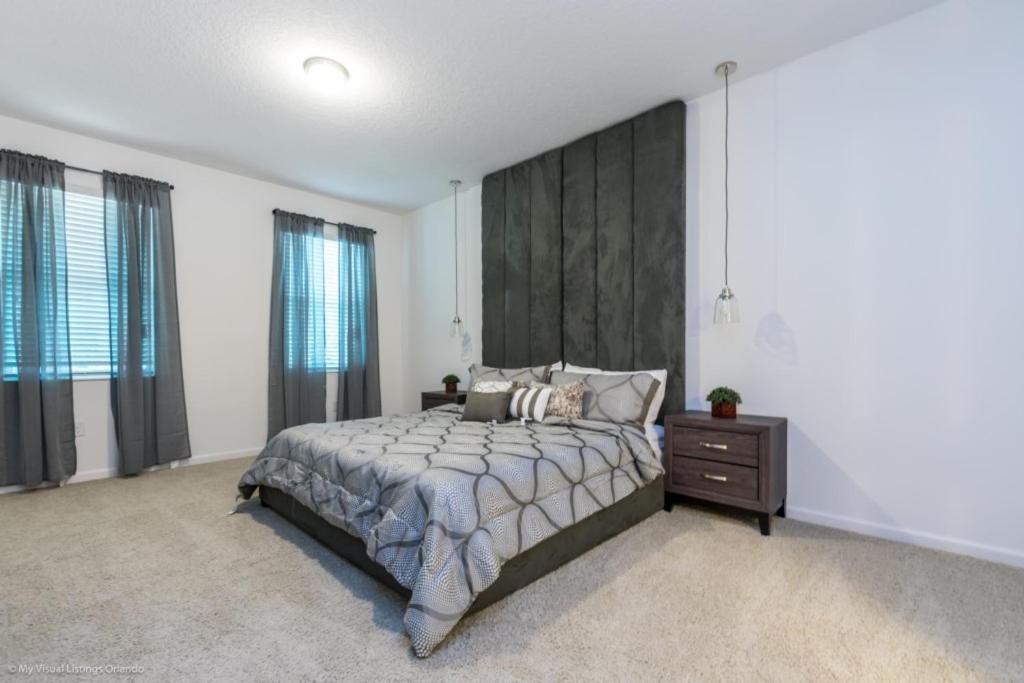2613ya Ultimate 14 Bedroom 11 Bathroom *