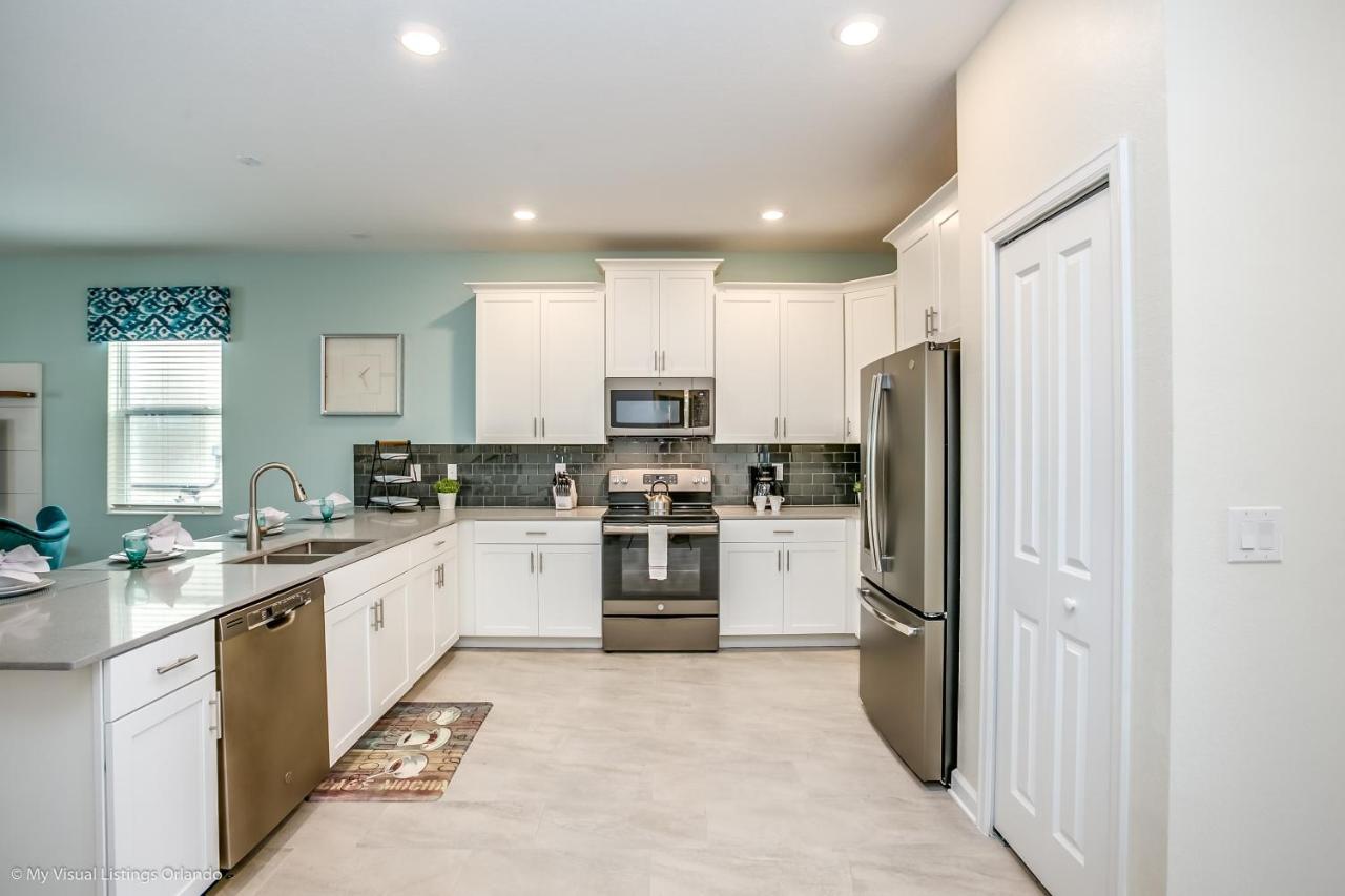 2873 Stanza Court *