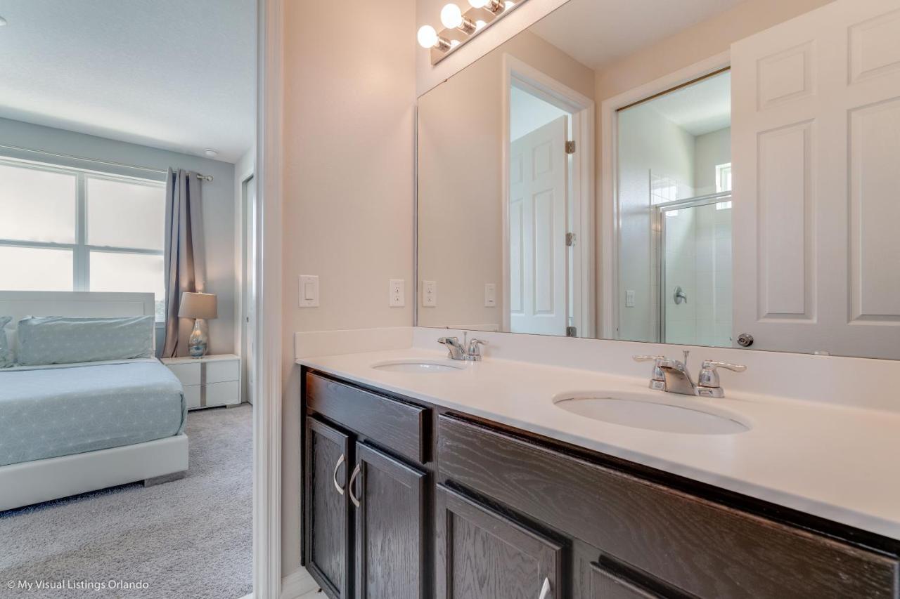 9025 Sunset Palms Terrace Villa *