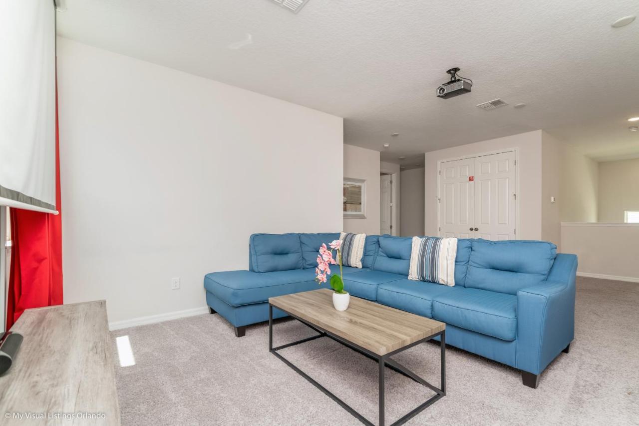 9025 Sunset Palms Terrace *