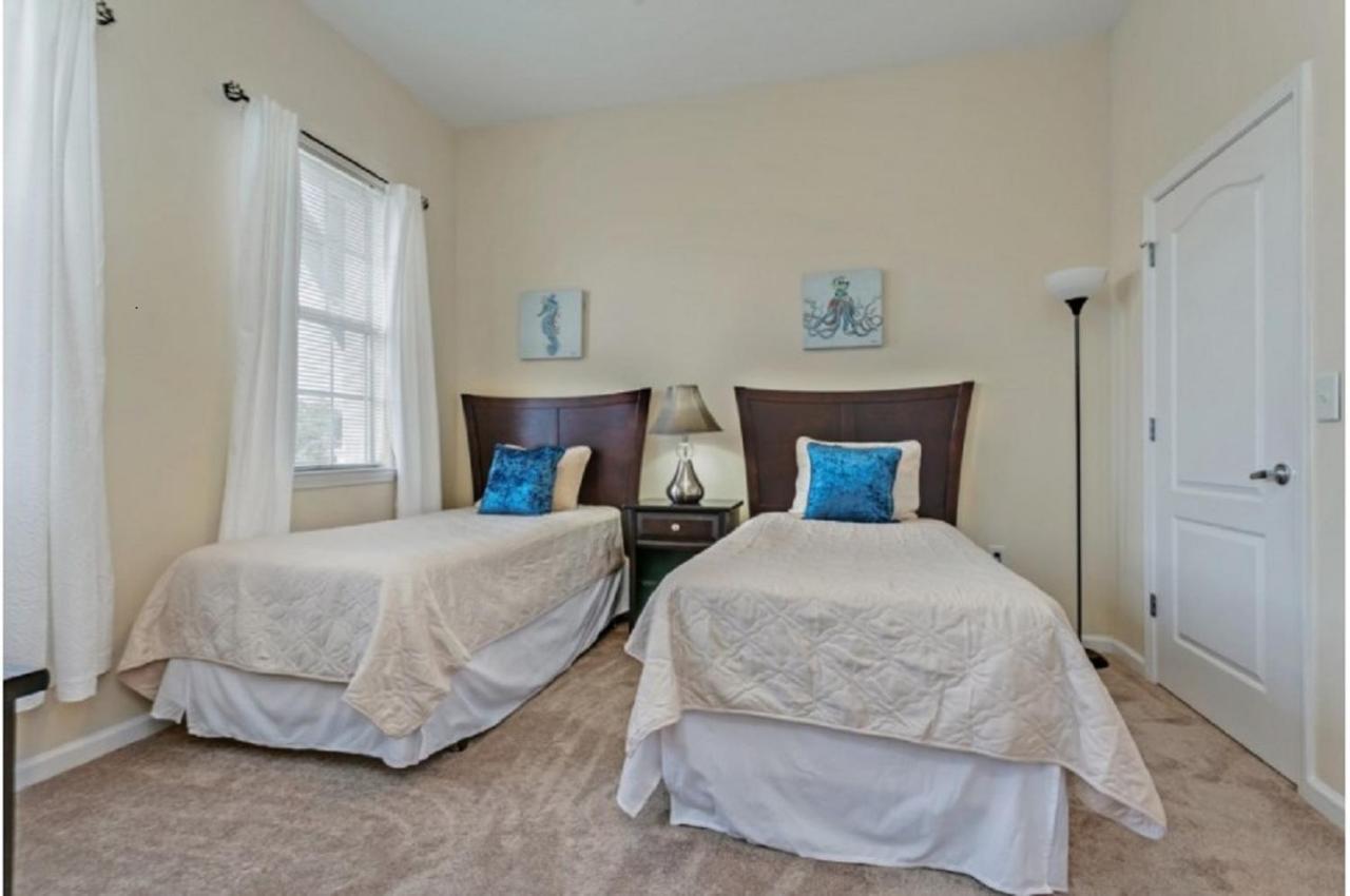 Two-bedroom Townhome Kissimmee Orlando