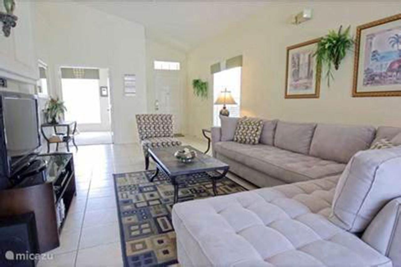 A Wonderful Choice For A Family Vacation, 5 Bedrooms And It Own Pool Orlando