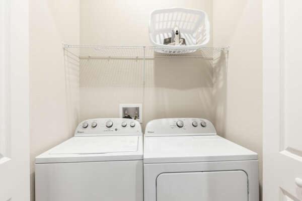 3 Bedroom 3 Ba Luxury 5 Min To Disneyworld Bbq Orlando