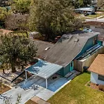 Comfortable 3Br Airport Access Pet-Friendly
