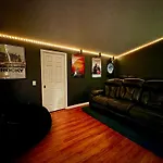 Spacious Lakefront House With Pool, Hottub, & Boating