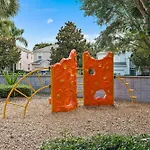 Townhome Near Disney With Private Pool