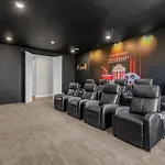 10 Bedroom- 10,5 Bathroom- Encore Resort 205Ss