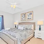 Modern 2Br Condo W Private Patio7 Min To Disney