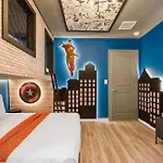 7 Bedrooms - 5,5 Bathrooms - Windsor Cay 16228Sk