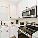 Beachy Daze Cottage Near Disney With Margaritaville Resort Island H20 Waterpark Access - 2916Sr
