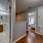 Comfy Townhome Minutes From Disney