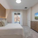Brand New 5Bedrooms At Windsor Cay