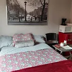 Cozy Bright Room
