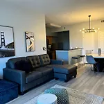 Lake Buena Vista Condo Facing Disney Fireworks