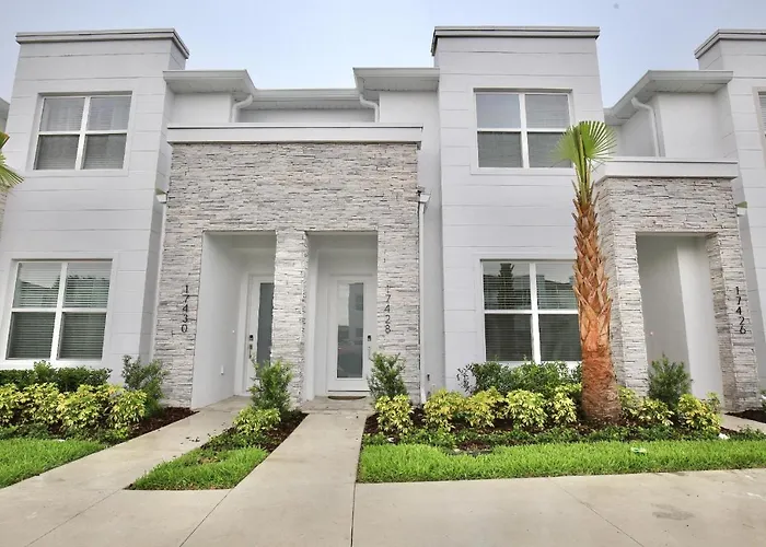 Amazing 3 Bedroomloft Townhouse In Hidden Forest, With Private Pool!
