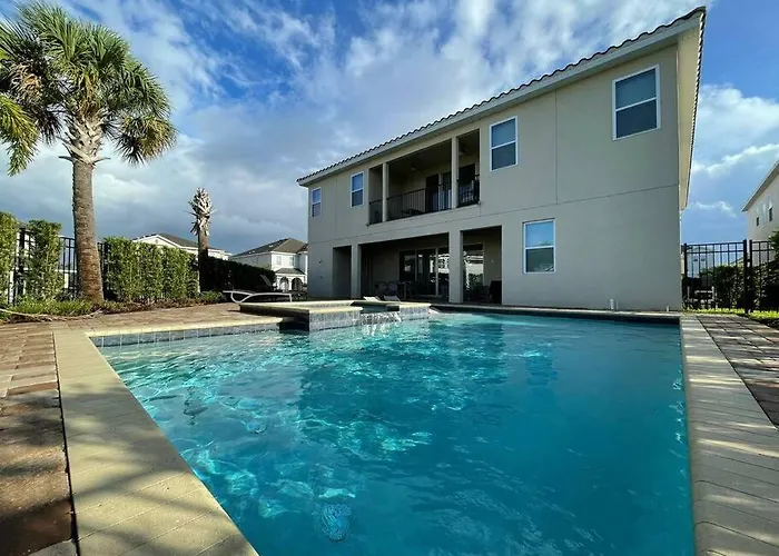 Spectacular 12-Bed Mansion With Game Room