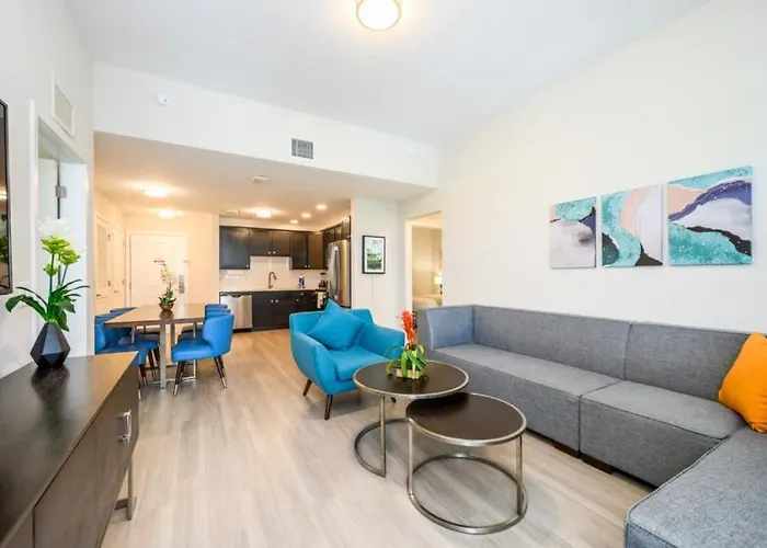 Brand New Modern Vista Cay Reserve Condo - 5003