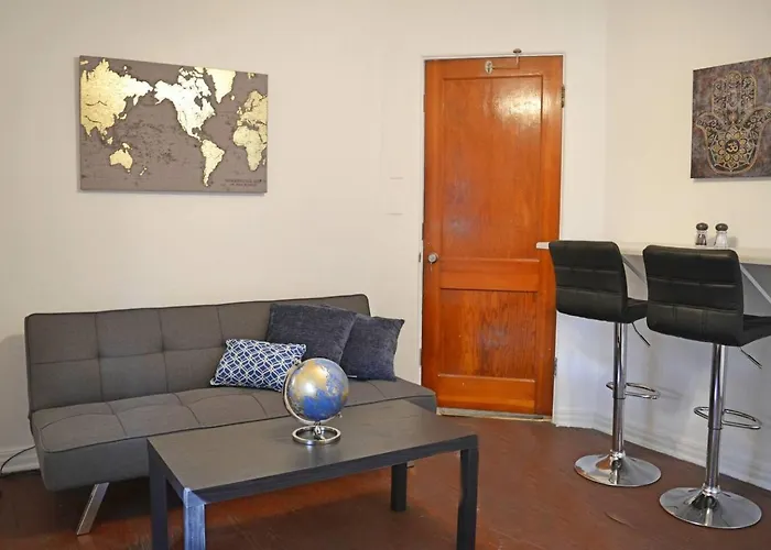 Relaxing 2Br Wi-Fi & Pet-Friendly