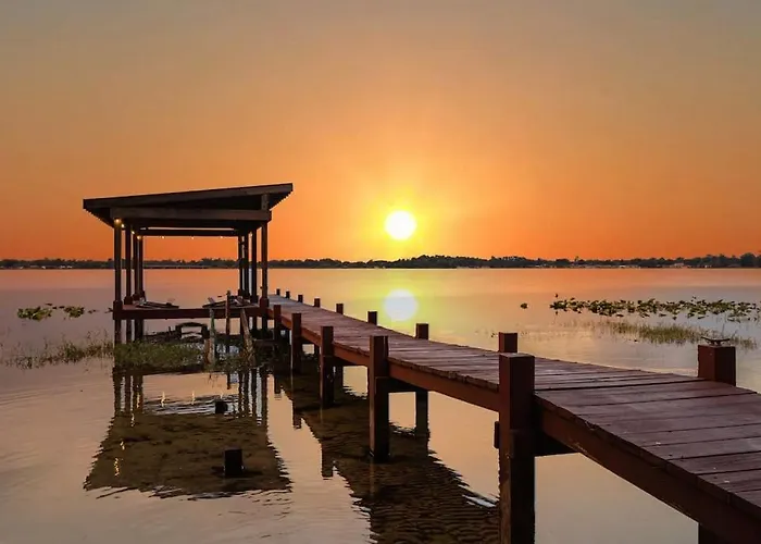 Lakefront Guest House By Downtown, Boat, Fishing