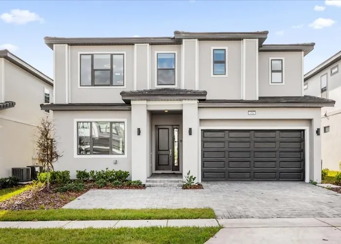 10 Bedrooms - 9 Bathroom - Paradiso 5767Hs