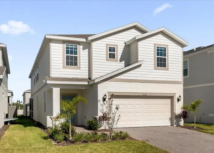 7 Bedrooms - 5,5 Bathrooms - Windsor Cay 16228Sk