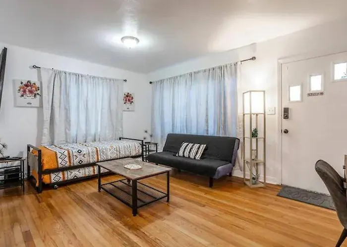 2Br Getaway Furry Friends Fast Wi-Fi