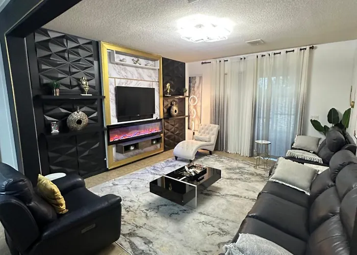 Azalea Home