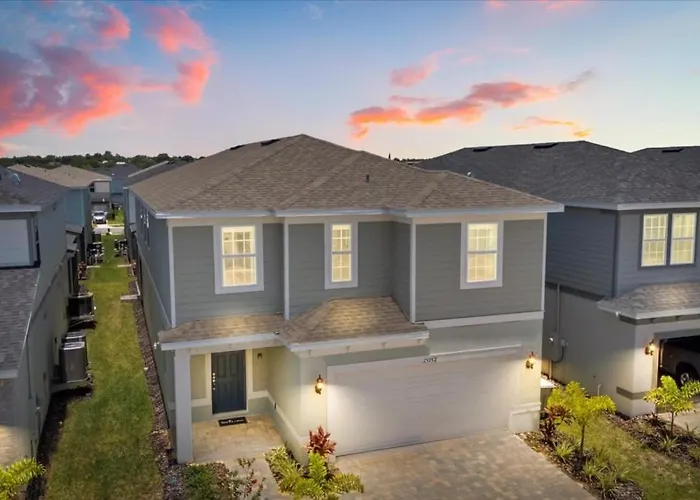7 Bedrooms - 5,5 Bathrooms - Windsor Cay 15952Cc