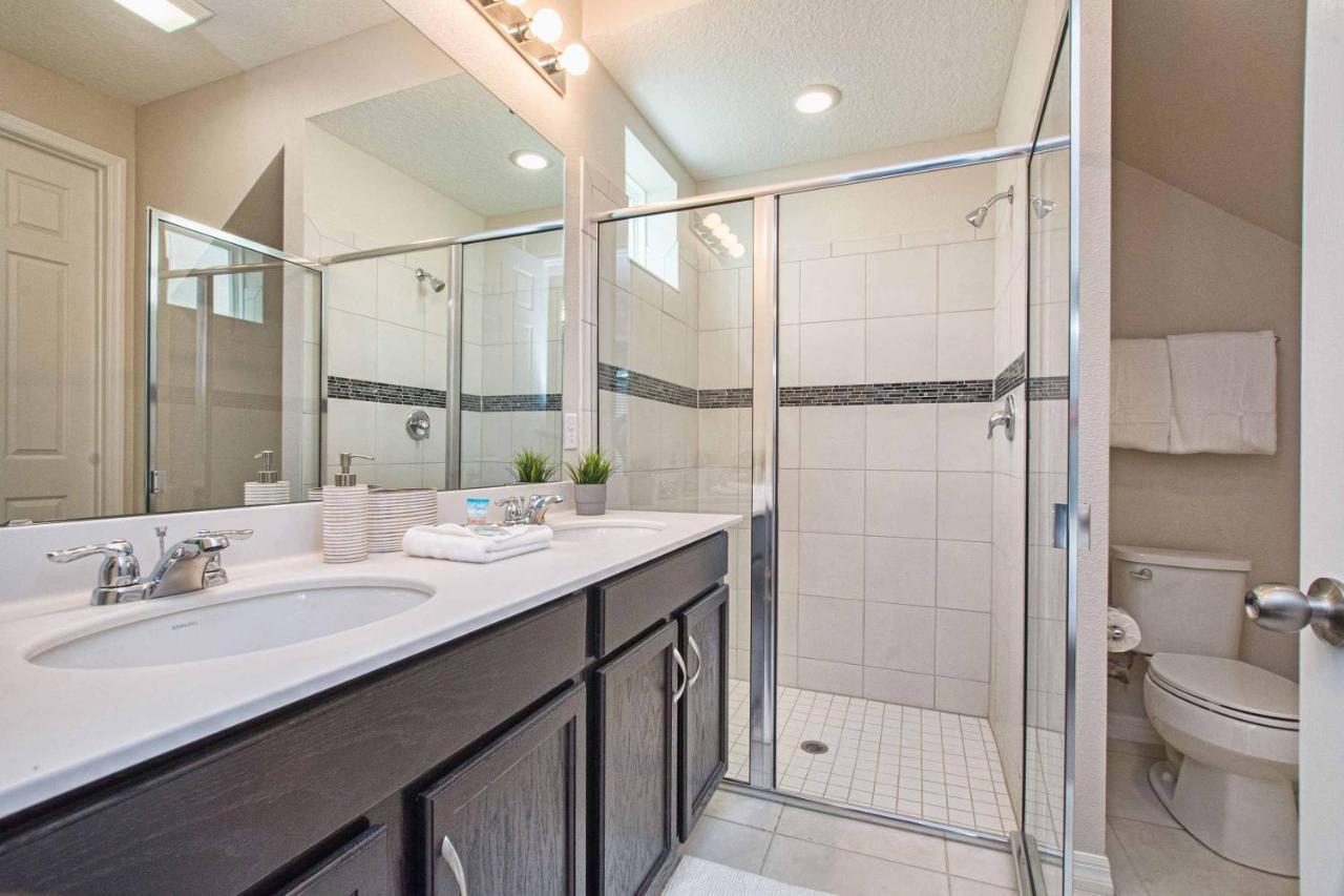 Solara - 5 Bedrooms Townhome W-spashpool-8203sa