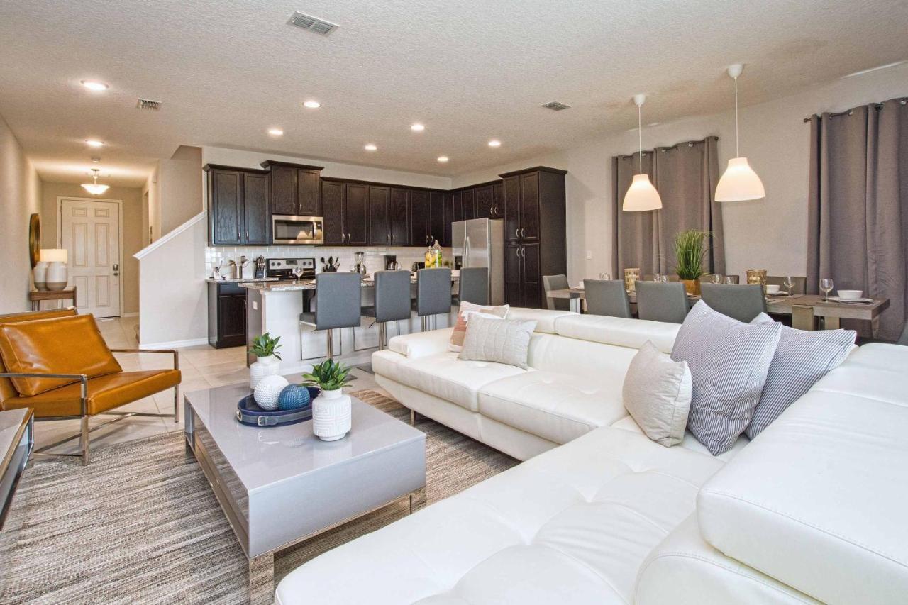 Solara - 5 Bedrooms Townhome W-spashpool-8203sa Holiday home