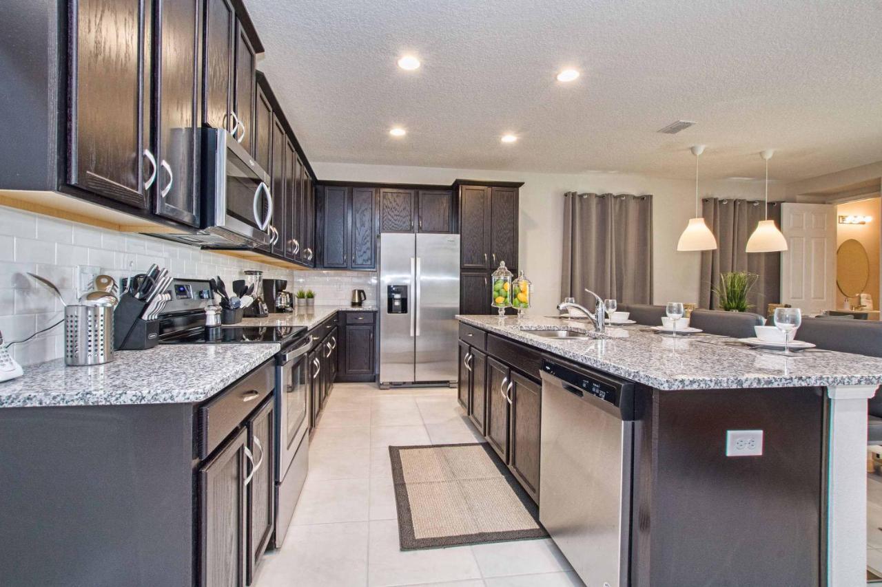 Holiday home Solara - 5 Bedrooms Townhome W-spashpool-8203sa *