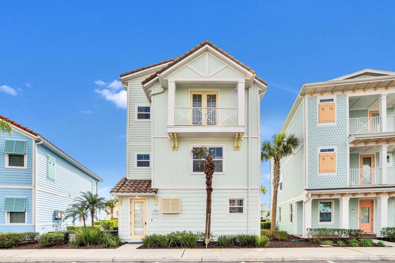 8036 Shaker Street Villa *