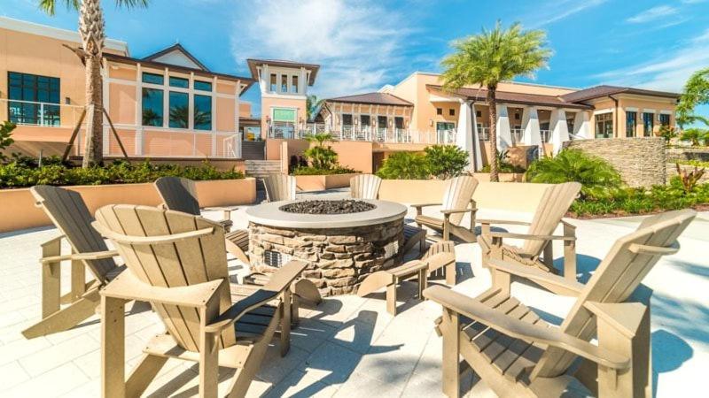 Luxurious 5 Bedroom Pool In Solara That Sleeps 12 Holiday home Orlando