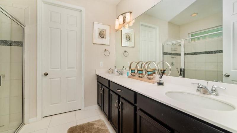 Luxurious 5 Bedroom Pool In Solara That Sleeps 12 Orlando