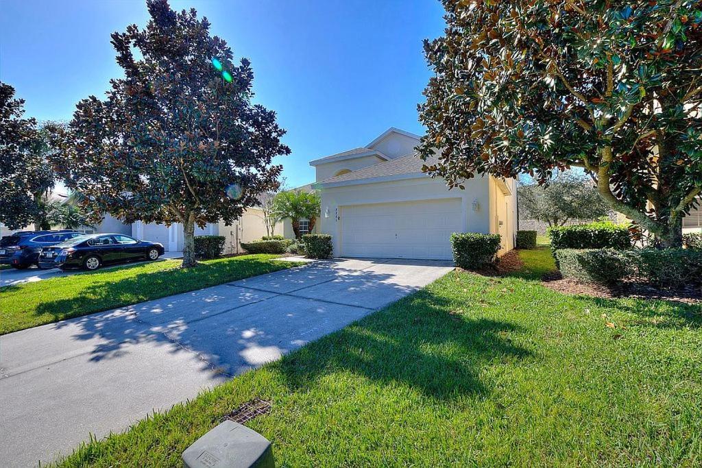Villa Theme 6 Bedroom In Windsor Hills *