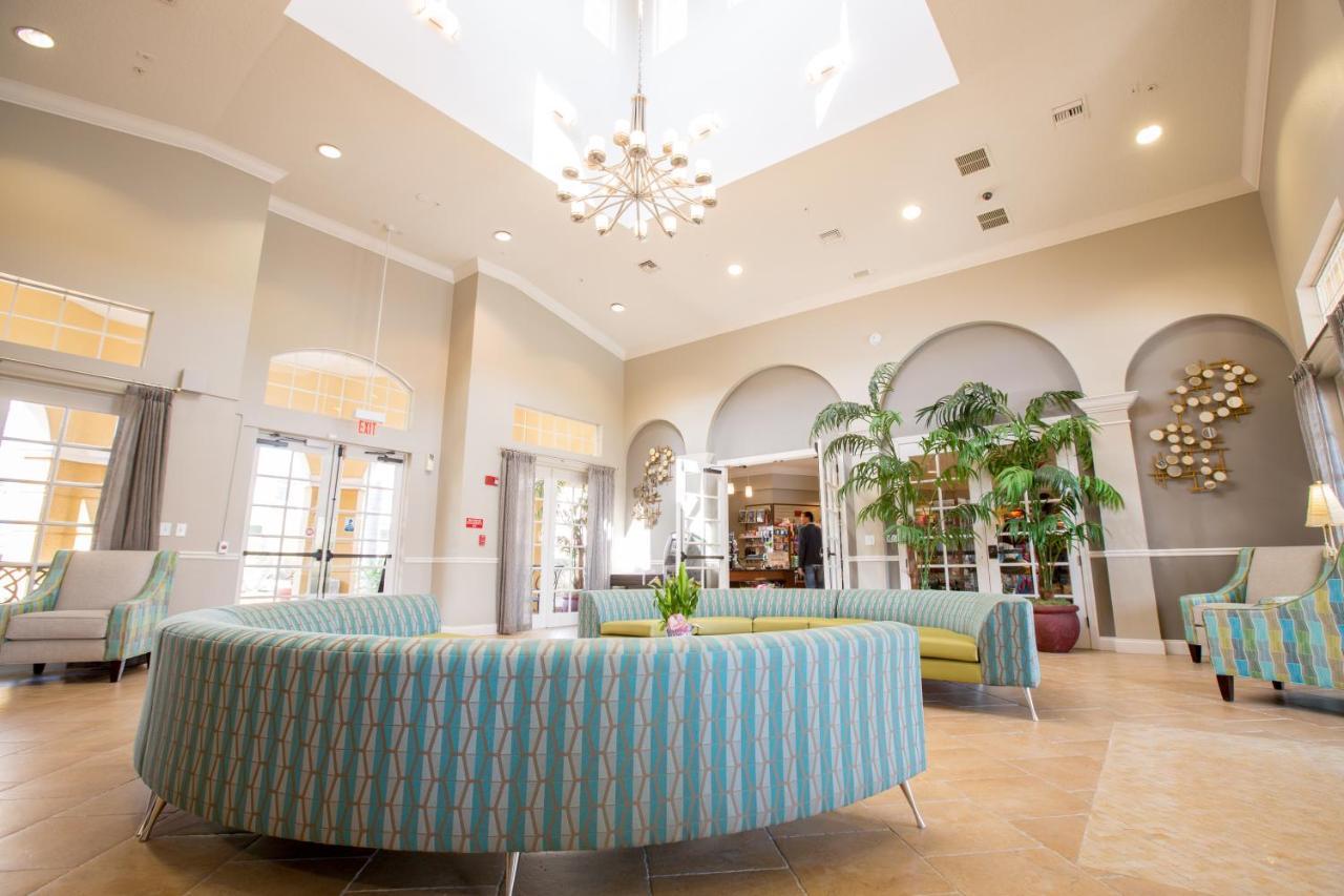 Holiday home Newly Updated Condo, Minutes To Disneyuniversal Orlando
