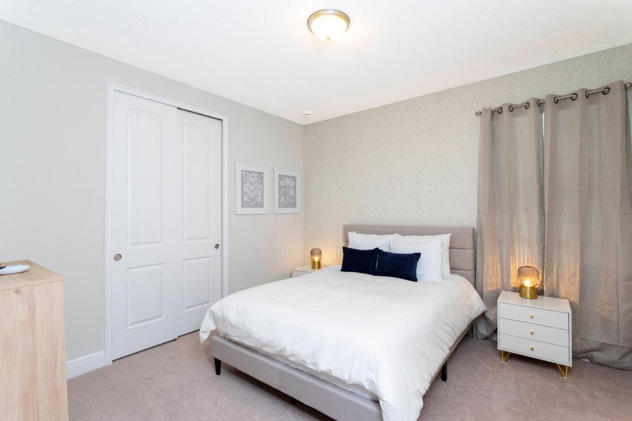 8-bed Prv Pool And Game Near Holiday home