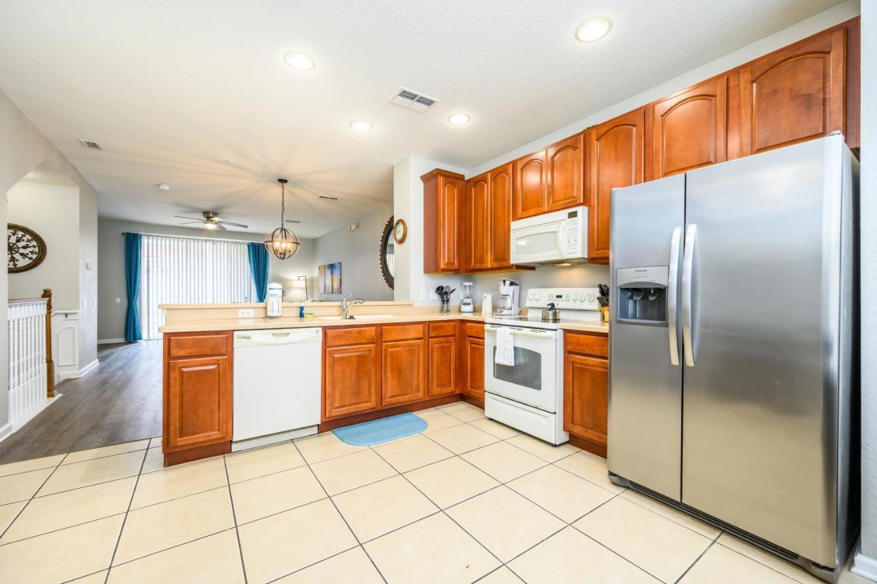 New Listing! Beautiful Townhome, Vista Cay 4019 Apartment Orlando