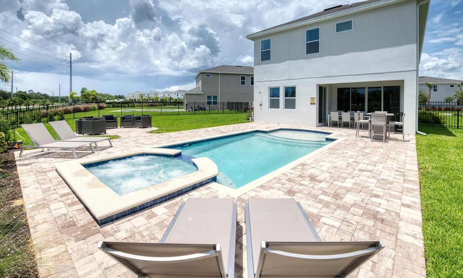 Energetic 6 Bdrm With Games At Encore *