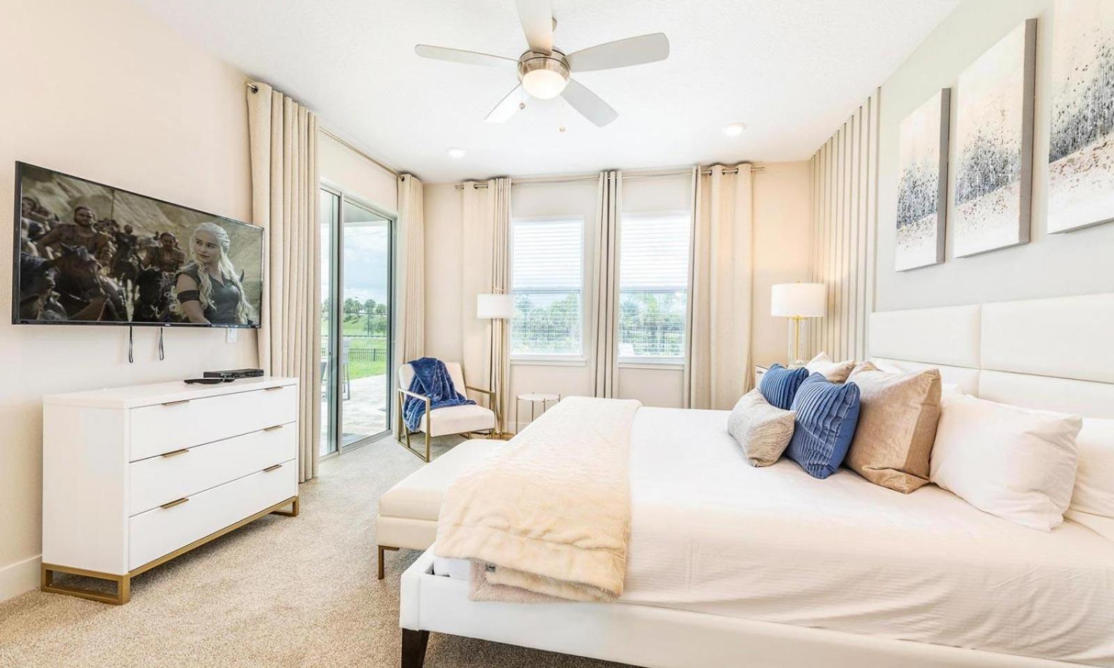 Energetic 6 Bdrm With Games At Encore Holiday home *