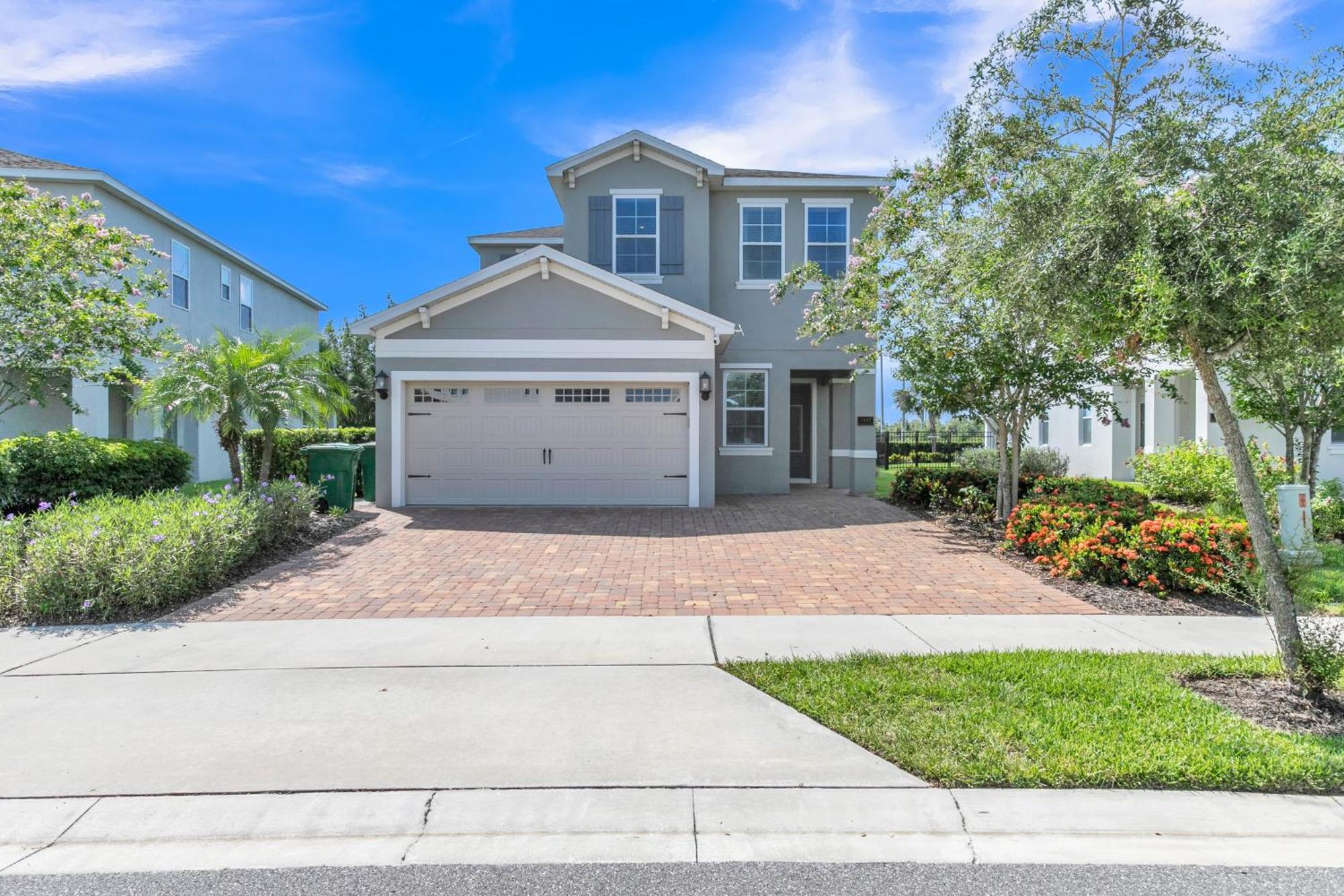 4 Bedroom Spacious House In Encore Near Holiday home