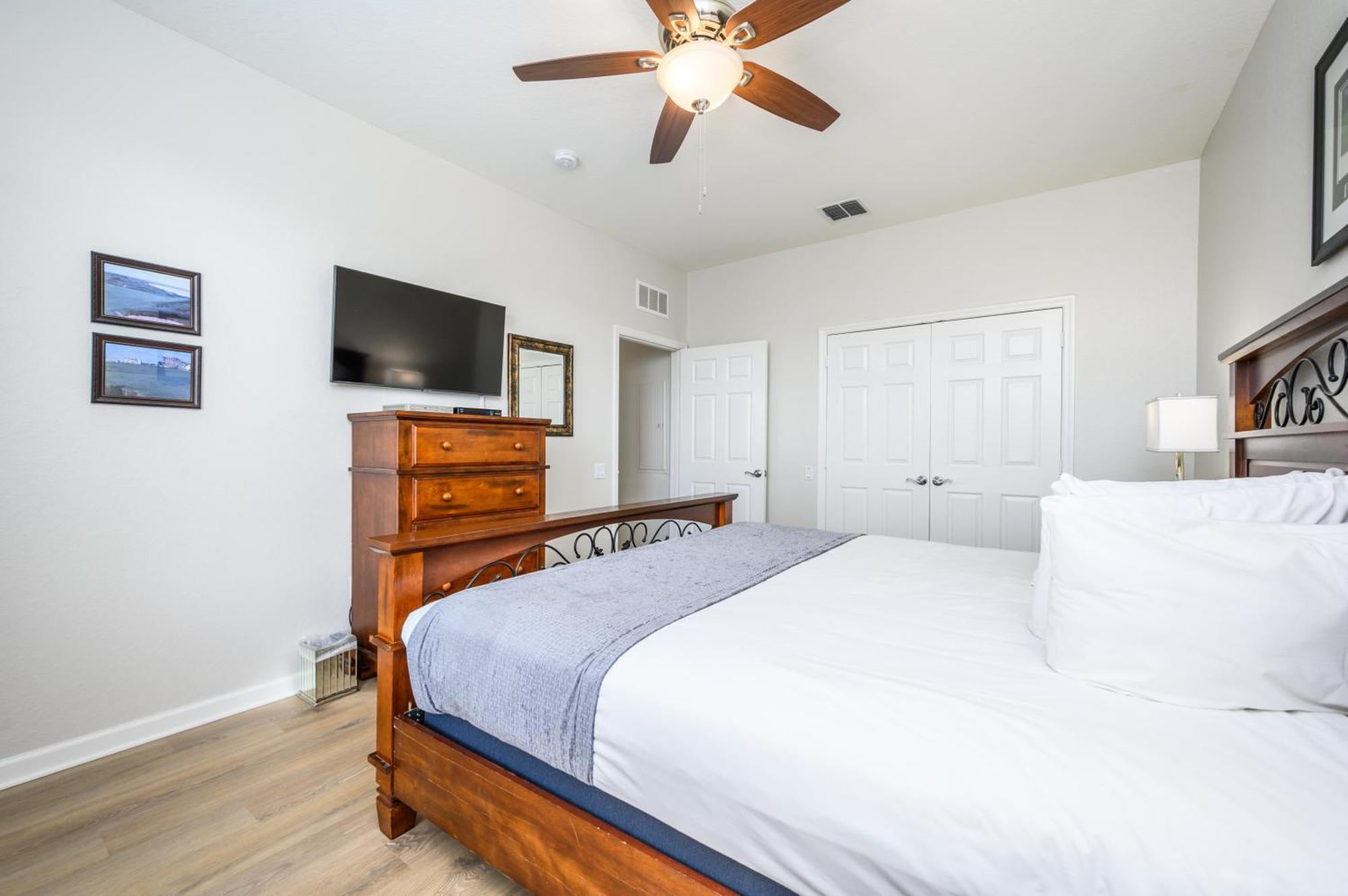 Deluxe Next To Clubhouse, Vista Cay - 3005 Apartment *