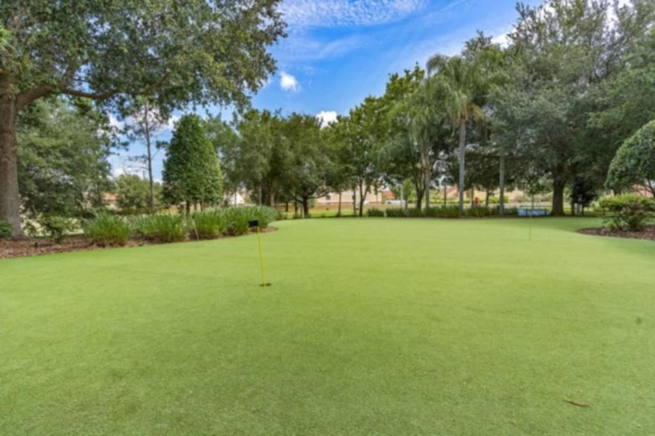 Apartment Windsor Hills Themed Condo, 2.5mi To