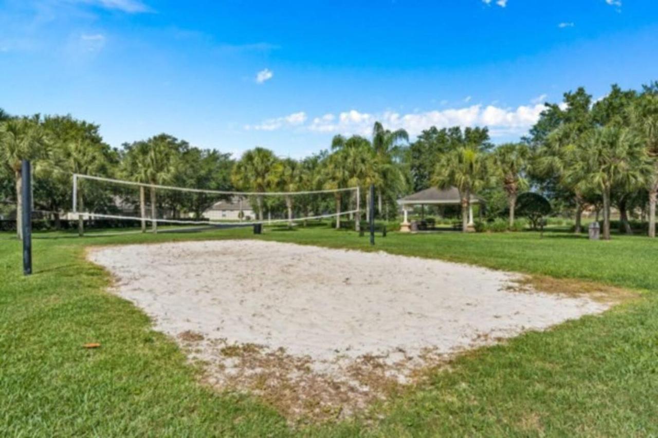 Windsor Hills Themed Condo, 2.5mi To Apartment