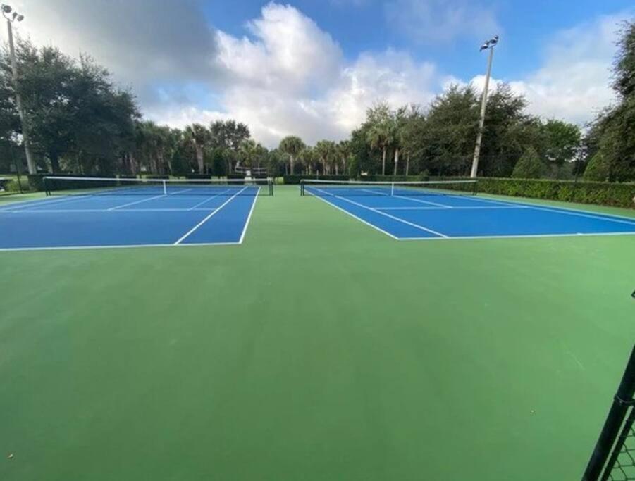 7779 Retreat At Windsor-5 Bed Orlando