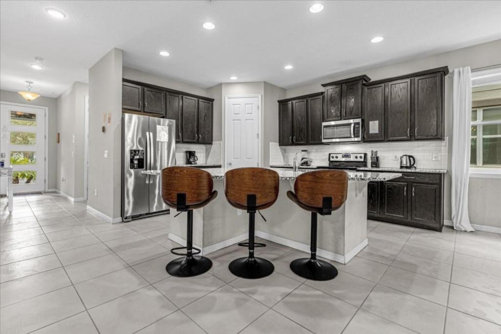 5 Bedrooms - 5,5 Bathrooms - Solara 9035 Pc * Orlando