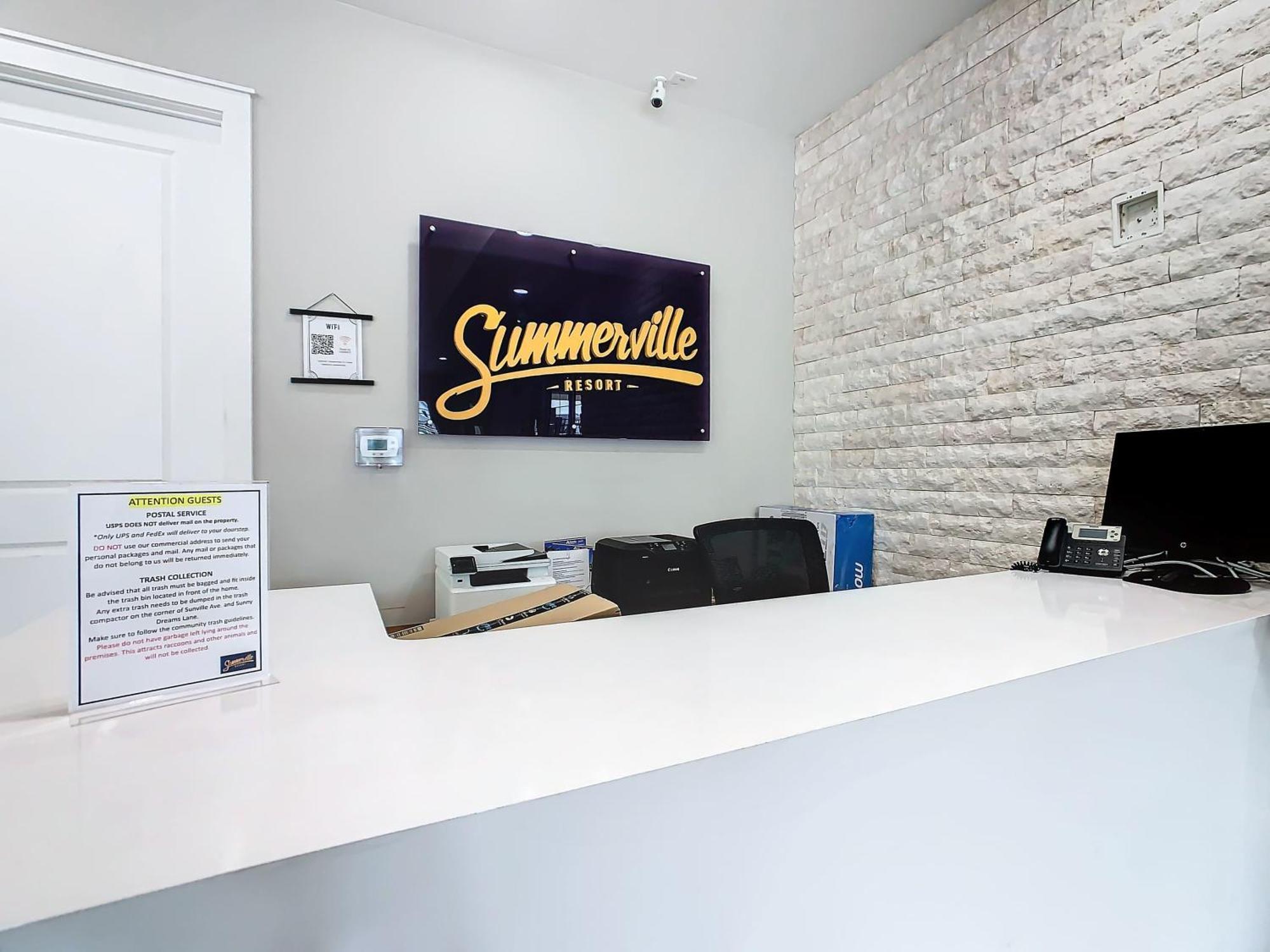 Fabulous Paradise 3br Townhouse Near And Outlets *